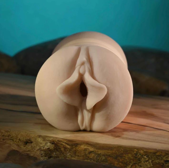 ZERO TOLER MINI STROKER DANI D